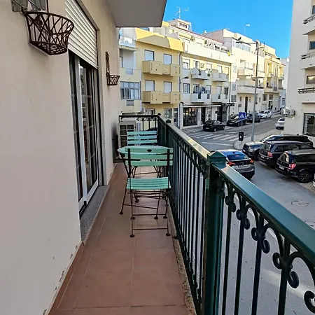 Apartmán 1b Varandas Vila- Casas & Papeis *